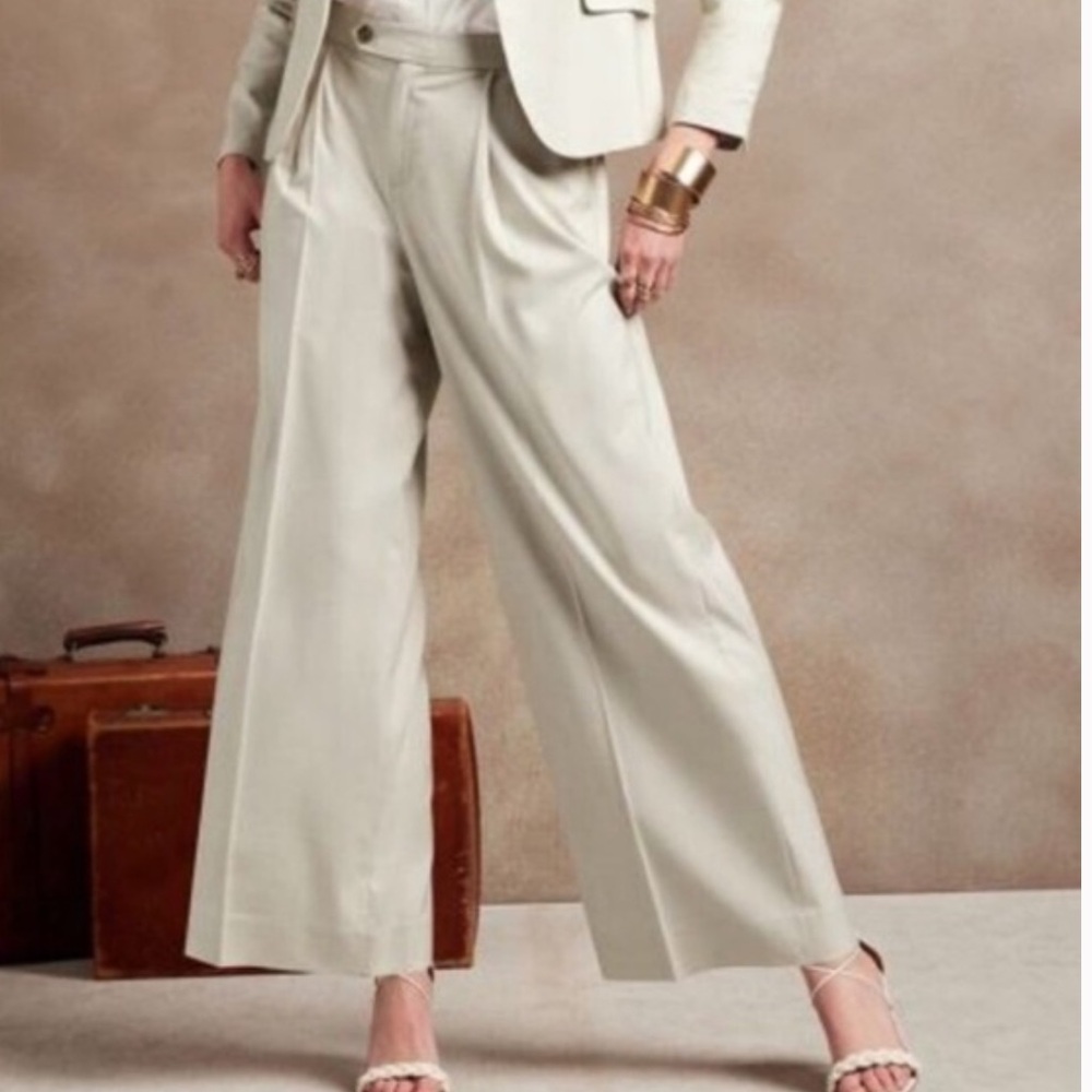 Banana Republic Wide Leg High Rise Trouser Pant Size 18 Beige